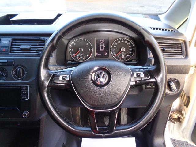 2018 Volkswagen Caddy Maxi 2.0TDI BLUEMOTION TECH 102PS STARTLINE EURO 6 (GD18CZE) Image 17