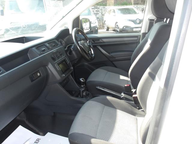 2019 Volkswagen Caddy Maxi 2.0 Tdi Bluemotion Tech 102Ps Startline Van (GD19AVZ) Image 15
