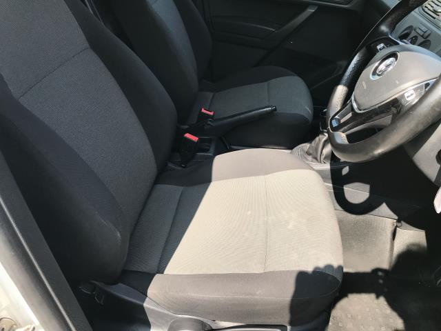 2019 Volkswagen Caddy C20 2.0TDI BLUEMOTION TECH 102PS STARTLINE EURO 6 (GD19GXA) Image 13