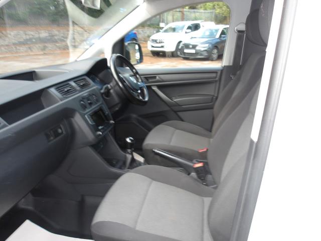 2019 Volkswagen Caddy 2.0 Tdi Bluemotion Tech 102Ps Startline Van (GD19GXB) Image 15