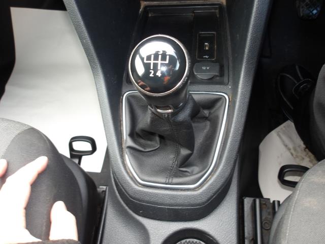 2019 Volkswagen Caddy 2.0 Tdi Bluemotion Tech 102Ps Startline Van (GD19GXB) Image 29
