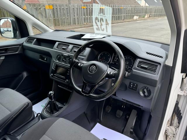 2019 Volkswagen Caddy 2.0 Tdi Bluemotion Tech 102Ps Startline Van (GD19VBO) Image 14