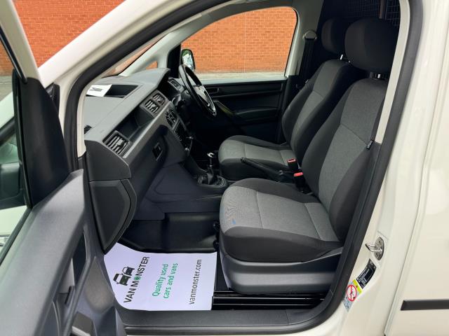 2019 Volkswagen Caddy 2.0 Tdi Bluemotion Tech 102Ps Startline Van (GD19VBO) Image 37