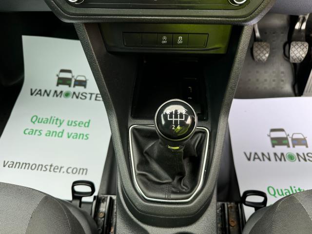 2019 Volkswagen Caddy 2.0 Tdi Bluemotion Tech 102Ps Startline Van (GD19VBO) Image 33