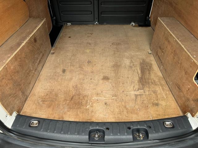 2019 Volkswagen Caddy 2.0 Tdi Bluemotion Tech 102Ps Startline Van (GD19VBO) Image 52