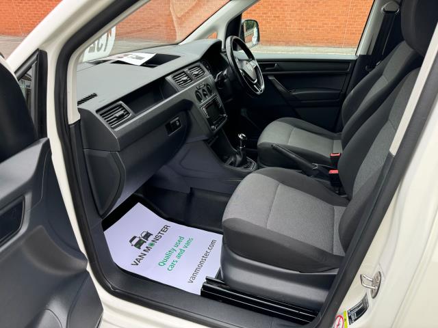 2019 Volkswagen Caddy 2.0 Tdi Bluemotion Tech 102Ps Startline Van (GD19VBO) Image 35
