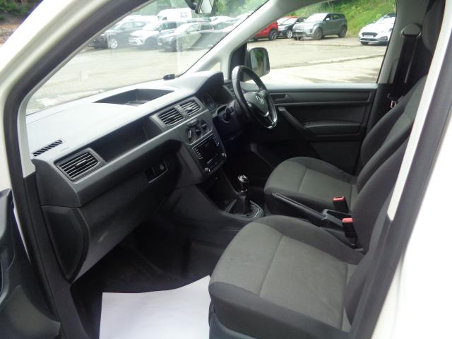 2019 Volkswagen Caddy 2.0 Tdi Bluemotion Tech 102Ps Startline Van (GD19VCZ) Image 12