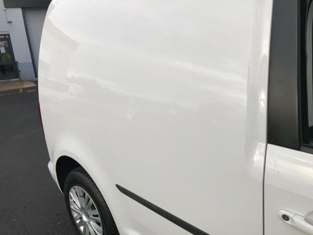 2019 Volkswagen Caddy C20 2.0TDI BMT 102PS TRENDLINE  AIR CON  EURO 6 (GD19VDF) Image 8