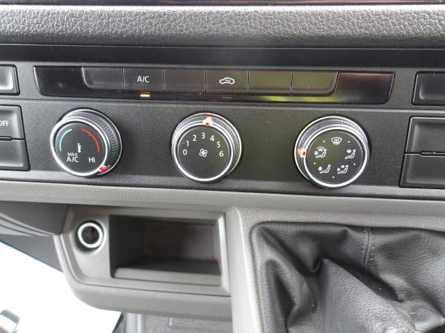 2022 Volkswagen Crafter 2.0 Tdi 140Ps Startline Business High Roof Van (GD22GPE) Image 30