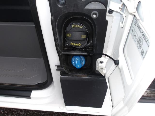 2022 Volkswagen Crafter 2.0 Tdi 140Ps Startline Business High Roof Van (GD22GPE) Image 25