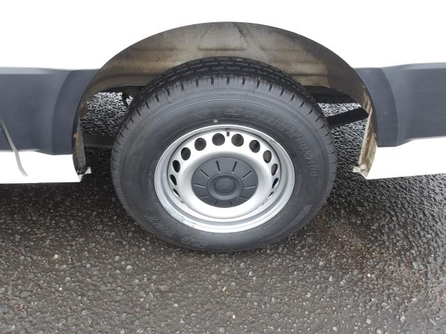 2022 Volkswagen Crafter 2.0 Tdi 140Ps Startline Business High Roof Van (GD22GPE) Image 12