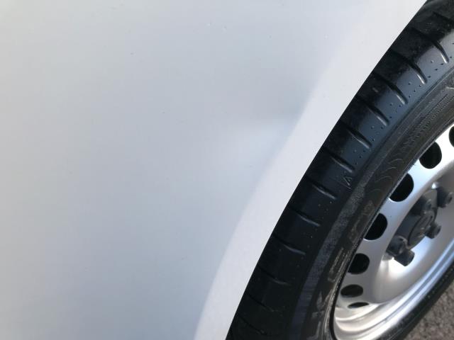 2018 Volkswagen Caddy Maxi  2.0 102PS BLUEMOTION TECH 102 STARTLINE EURO 6 (GD67ZXF) Image 10