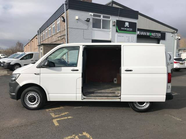 2018 Volkswagen Transporter  T28 SWB 2.0TDI BMT 84PS STARTLINE EURO 6 (GF18UZK) Image 7