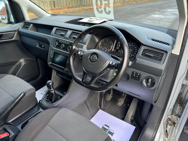2018 Volkswagen Caddy 2.0 Tdi Bluemotion Tech 102Ps Highline Nav Van (GF18XTZ) Image 11