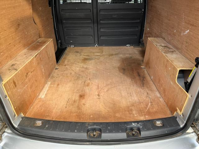 2018 Volkswagen Caddy 2.0 Tdi Bluemotion Tech 102Ps Highline Nav Van (GF18XTZ) Thumbnail 46
