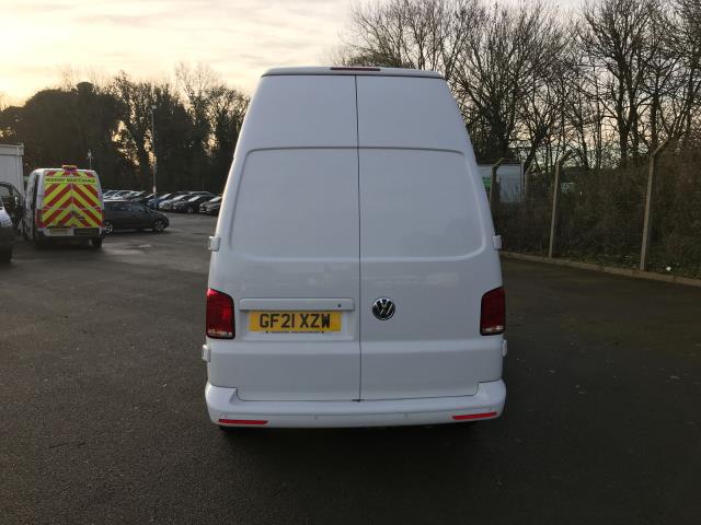 2021 Volkswagen Transporter 2.0 Tdi 110 High Roof Highline Van (GF21XZW) Image 8