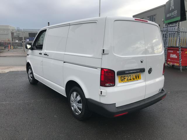 2022 Volkswagen Transporter T28 SWB STARTLINE 110PS BUSINESS  AIR CON  EURO 6 (GF22LVV) Image 5