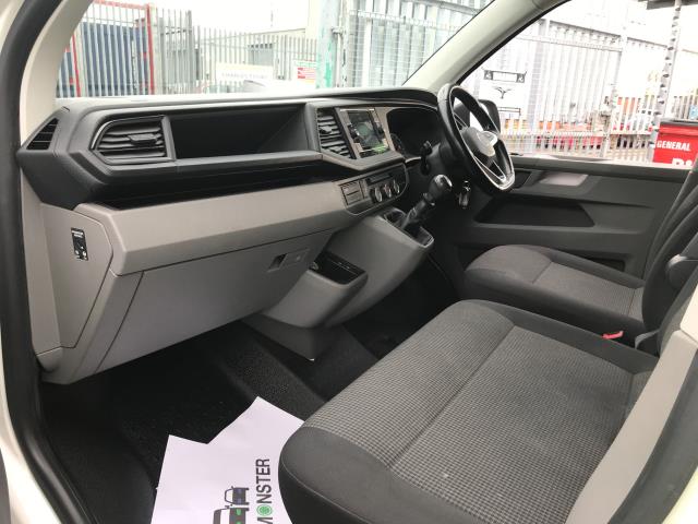 2022 Volkswagen Transporter T28 SWB STARTLINE 110PS BUSINESS  AIR CON  EURO 6 (GF22LVV) Image 21