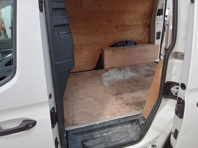 2022 Volkswagen Caddy 2.0 Tdi 102Ps Commerce Van [Business] (GF22MKG) Image 37