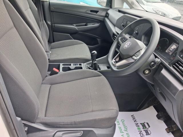 2022 Volkswagen Caddy C20 2.0TDI COMMERCE BUSINESS 102PS EURO 6 AIR CON  (GF22MVZ) Image 14