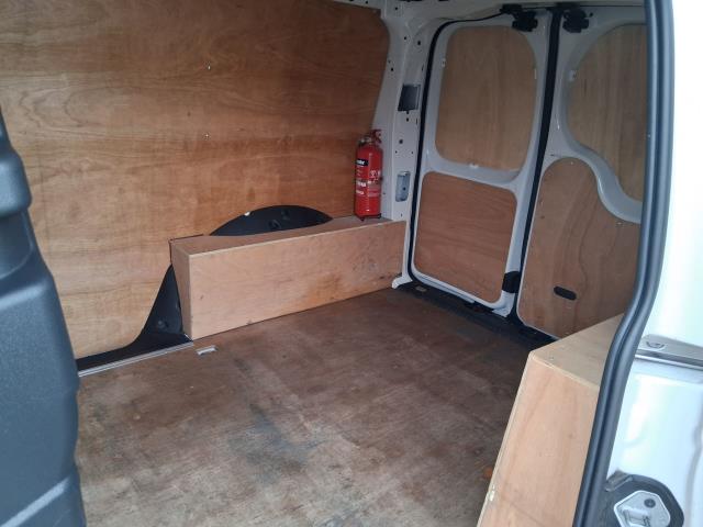 2022 Volkswagen Caddy 2.0 Tdi 102Ps Commerce Van [Business] (GF22OSX) Image 21