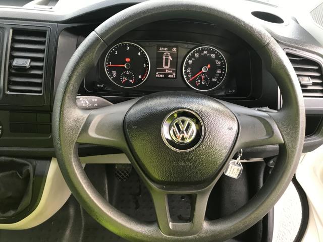 2018 Volkswagen Transporter  T30 LWB 2.0TDI BMT 102PS STARTLINE EURO 6 (GF68HKU) Thumbnail 12