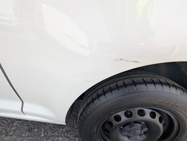 2018 Volkswagen Caddy Maxi 2.0 Tdi Bluemotion Tech 102Ps Startline Van (GF68VJL) Image 36