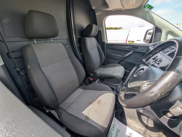 2018 Volkswagen Caddy Maxi 2.0 Tdi Bluemotion Tech 102Ps Startline Van (GF68VJL) Image 16