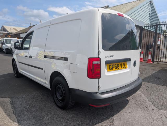 2018 Volkswagen Caddy Maxi 2.0 Tdi Bluemotion Tech 102Ps Startline Van (GF68VJL) Image 9