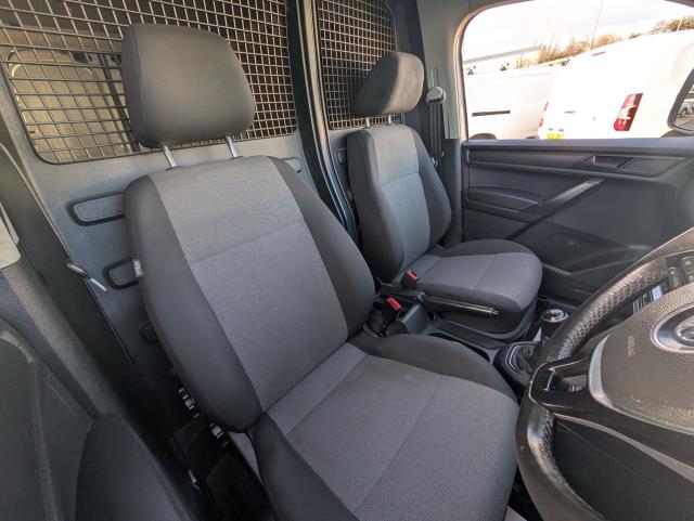 2018 Volkswagen Caddy 2.0 Tdi Bluemotion Tech 102Ps Trendline [Ac] Van (GF68VKG) Image 12