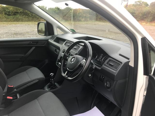 2018 Volkswagen Caddy Maxi 2.0 Tdi Bluemotion Tech 102Ps Startline Van EURO 6 (GF68VKT) Image 17
