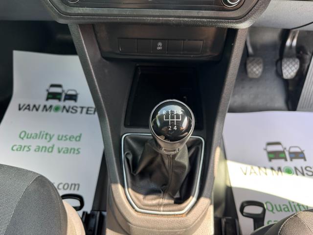 2018 Volkswagen Caddy 2.0 Tdi Bluemotion Tech 102Ps Trendline [Ac] Van (GF68XXC) Image 31