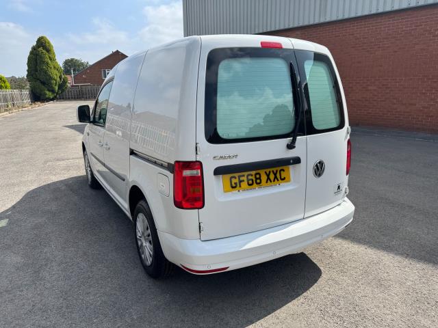 2018 Volkswagen Caddy 2.0 Tdi Bluemotion Tech 102Ps Trendline [Ac] Van (GF68XXC) Image 7