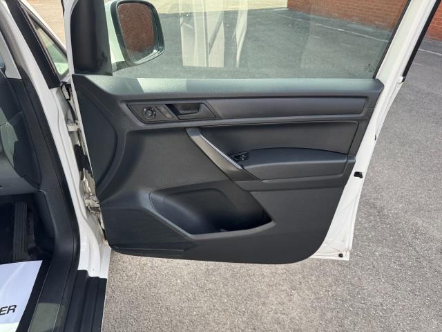 2018 Volkswagen Caddy 2.0 Tdi Bluemotion Tech 102Ps Trendline [Ac] Van (GF68XXC) Image 18