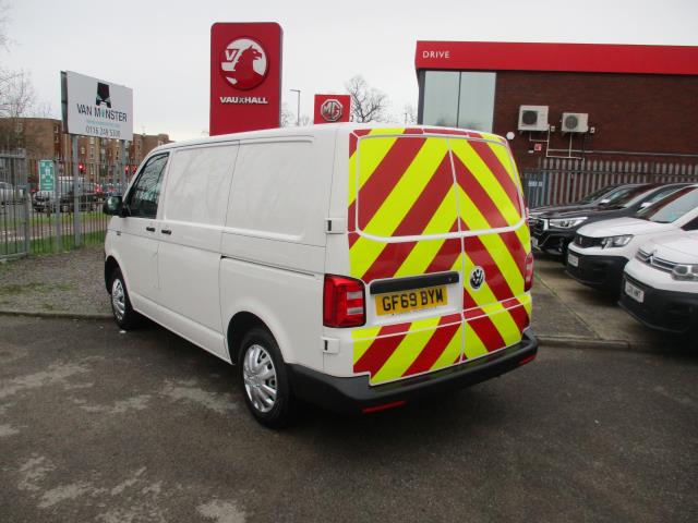 2019 Volkswagen Transporter T28 SWB 2.0TDI BMT 102PS STARLINE (GF69BYM) Image 7