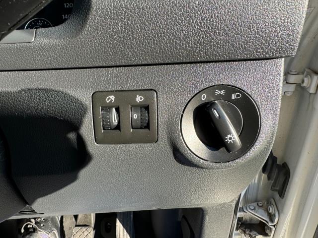 2019 Volkswagen Caddy 2.0 Tdi Bluemotion Tech 102Ps Trendline [Ac] Van (GF69BZW) Image 24