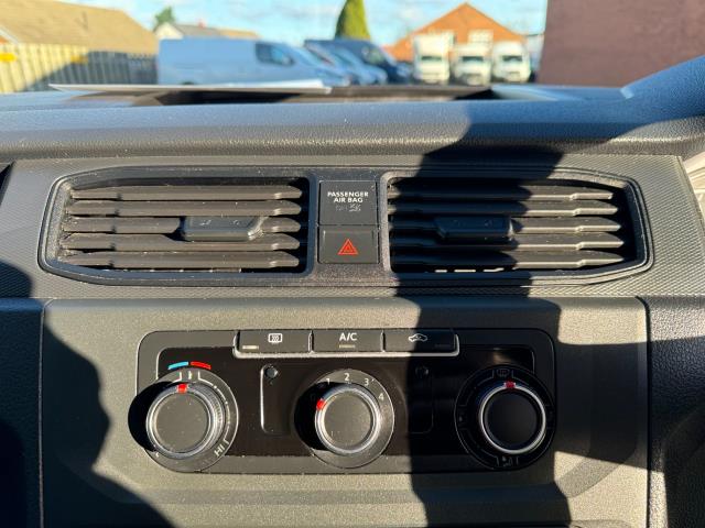 2019 Volkswagen Caddy 2.0 Tdi Bluemotion Tech 102Ps Trendline [Ac] Van (GF69BZW) Image 25