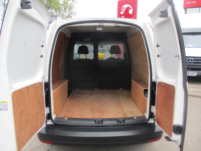 2019 Volkswagen Caddy 2.0 Tdi Bluemotion Tech 102Ps Startline Van (GF69CAV) Image 32