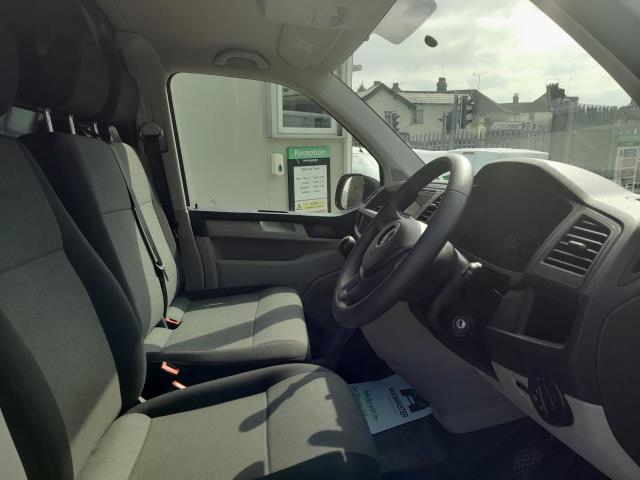 2019 Volkswagen Transporter 2.0 Tdi Bmt 102 Startline Van Euro 6 (GF69NCU) Image 23