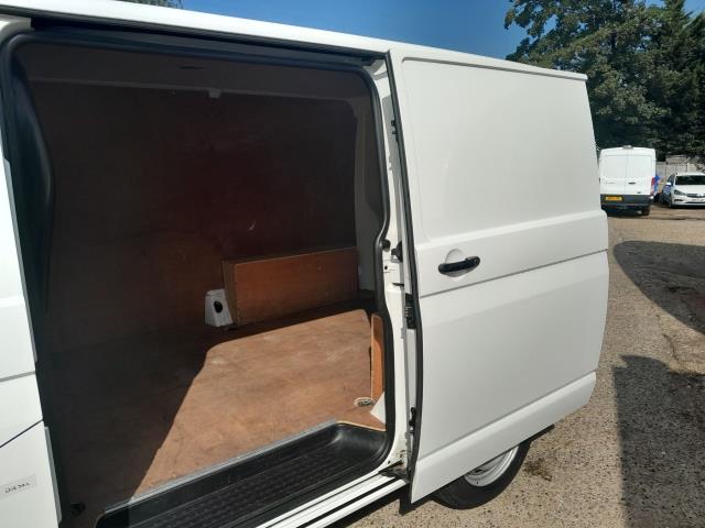 2019 Volkswagen Transporter 2.0 Tdi Bmt 102 Startline Van Euro 6 (GF69NCU) Image 7