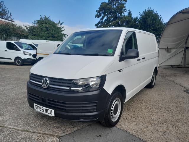 2019 Volkswagen Transporter 2.0 Tdi Bmt 102 Startline Van Euro 6 (GF69NCU) Image 4