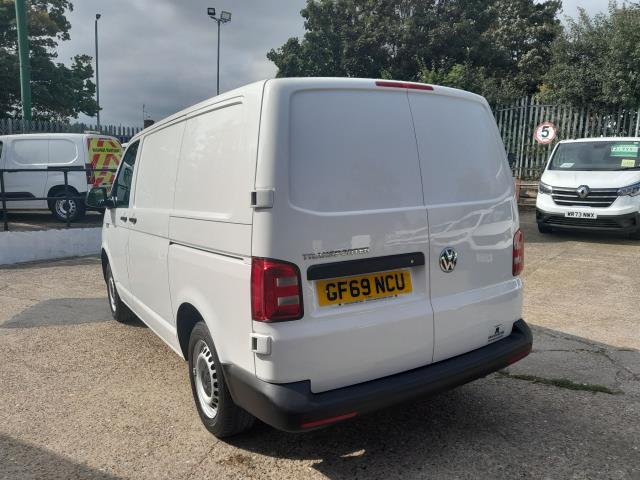 2019 Volkswagen Transporter 2.0 Tdi Bmt 102 Startline Van Euro 6 (GF69NCU) Image 9