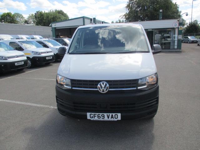 2019 Volkswagen Transporter T28 SWB 2.0TDI BMT 102PS STARTLINE (GF69VAO) Image 14