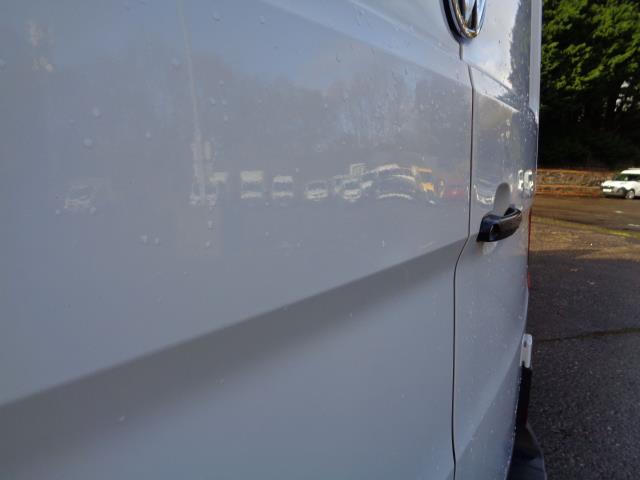 2019 Volkswagen Crafter 2.0 Tdi 140Ps Startline High Roof Van (GF69XGO) Image 18