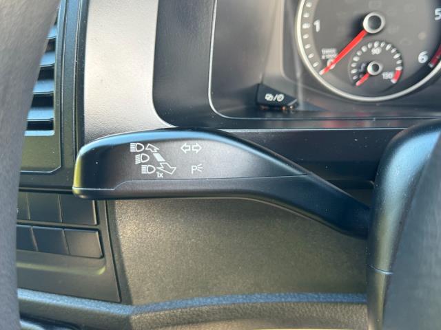 2019 Volkswagen Transporter 2.0 TDI BMT 102 Startline Van Euro 6 (GF69XZX) Image 19