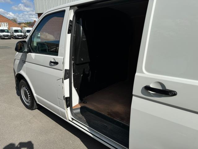 2019 Volkswagen Transporter 2.0 Tdi Bmt 102 Startline Van Euro 6 (GF69YNO) Image 41