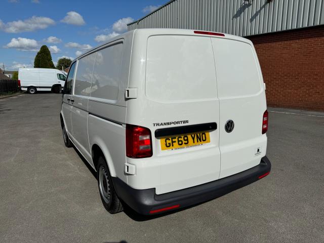 2019 Volkswagen Transporter 2.0 Tdi Bmt 102 Startline Van Euro 6 (GF69YNO) Image 7