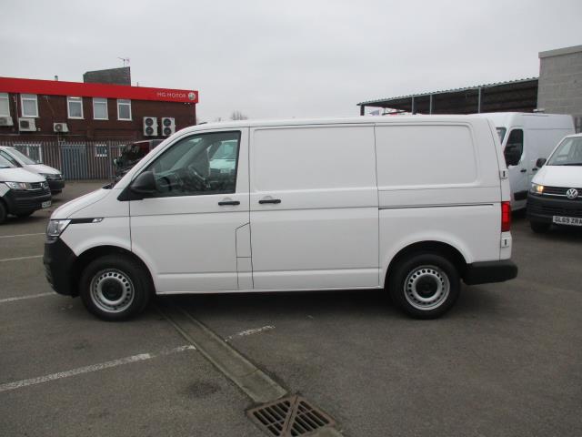 2020 Volkswagen Transporter 2.0 Tdi 110 Startline Business Van (GF70LGD) Image 9