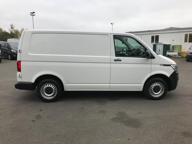 2020 Volkswagen Transporter 2.0 Tdi 110 Startline Business Van (GF70VXD) Image 12