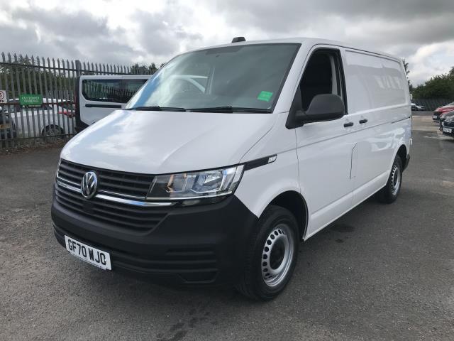 2020 Volkswagen Transporter T28 SWB STARTLINE 110PS BUSINESS  AIR CON  EURO 6 (GF70WJO) Image 3